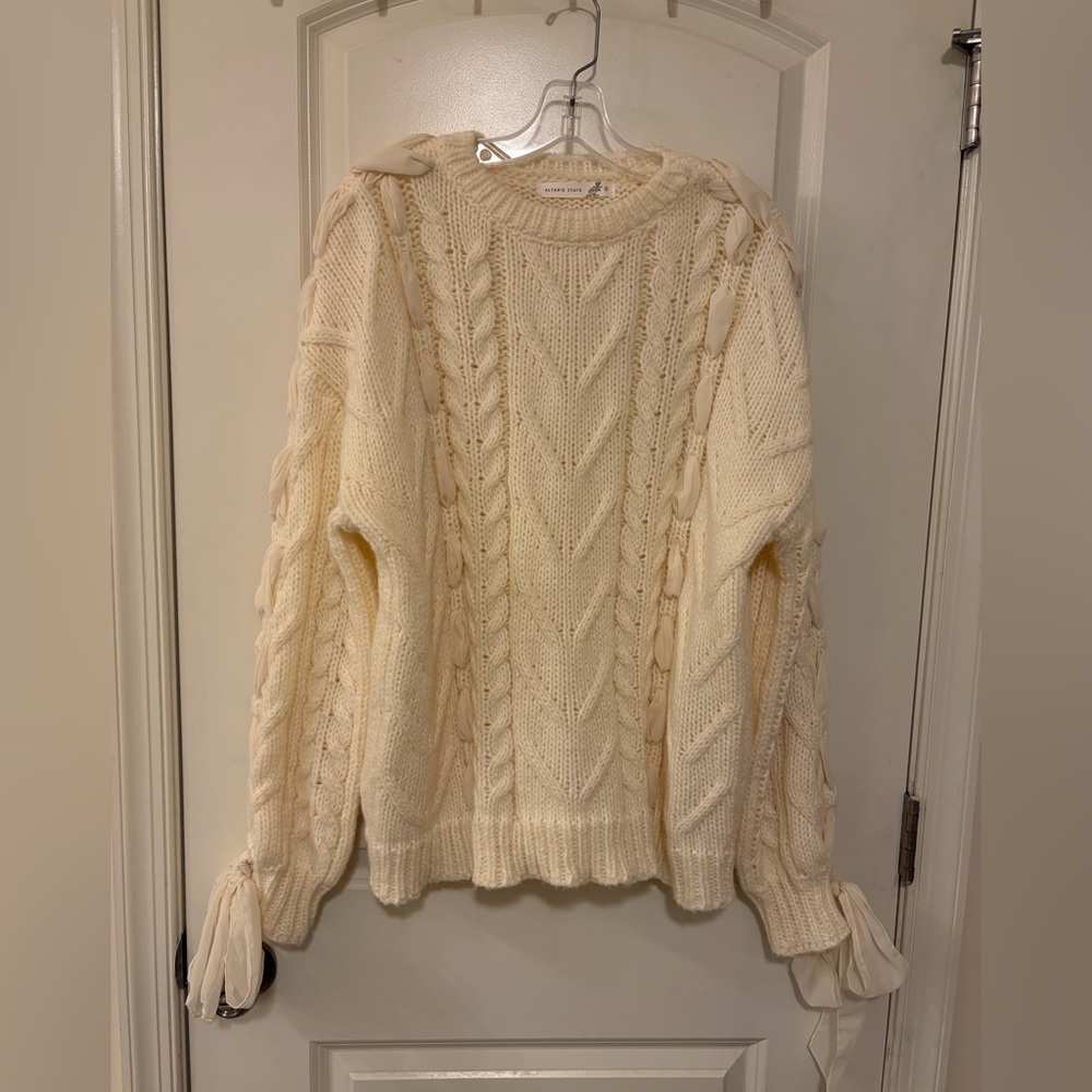 Altar’d state Cable Knit Bow-Sleeve Sweater - Cream